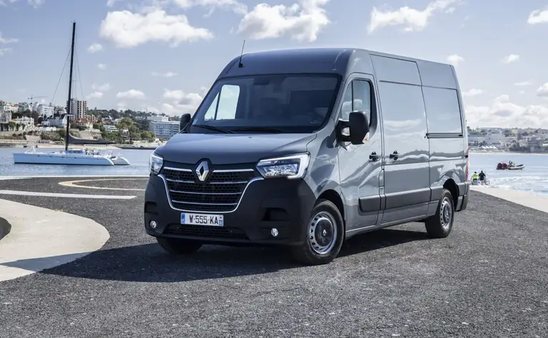 Renault Master — Ariol Auto